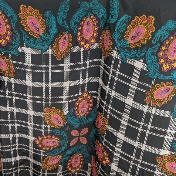 Dian Von Furstenburg Vintage black silk Scarf - Picture 10 of 11